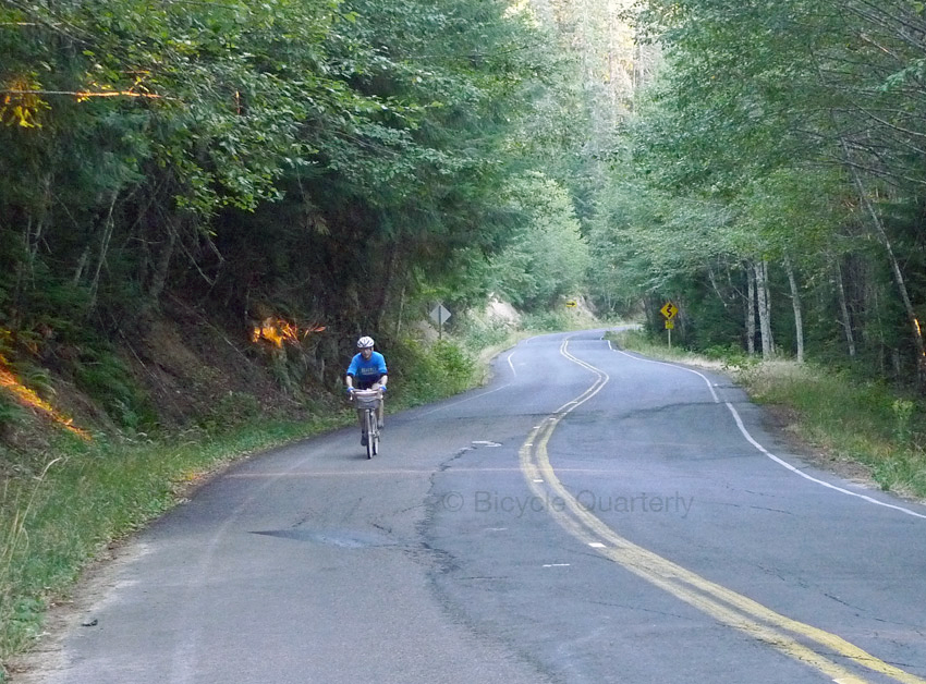 650B x 38 Loup Loup Pass Tire Rene Herse Cycles